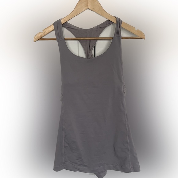 Lululemon tank top - Picture 4 of 4